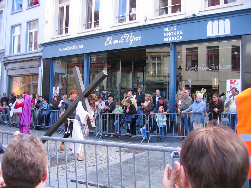 Christ bearing his cross