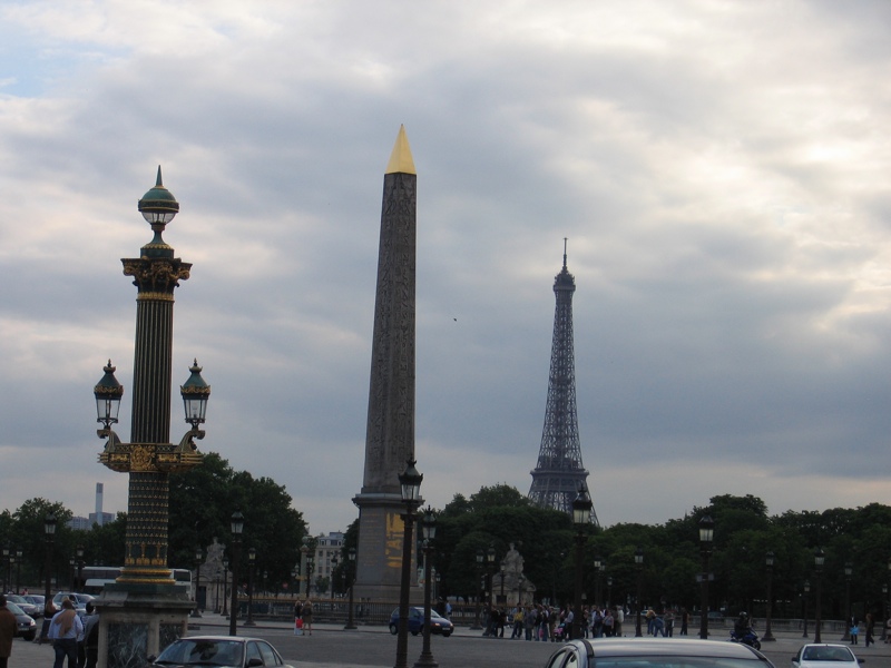 They like tall pointy things